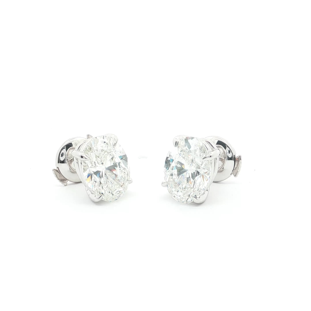 Oval Cut Diamonds Stud Earrings