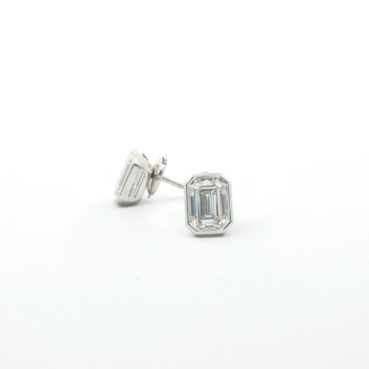 Emerald Cut Diamonds Basket Studs
