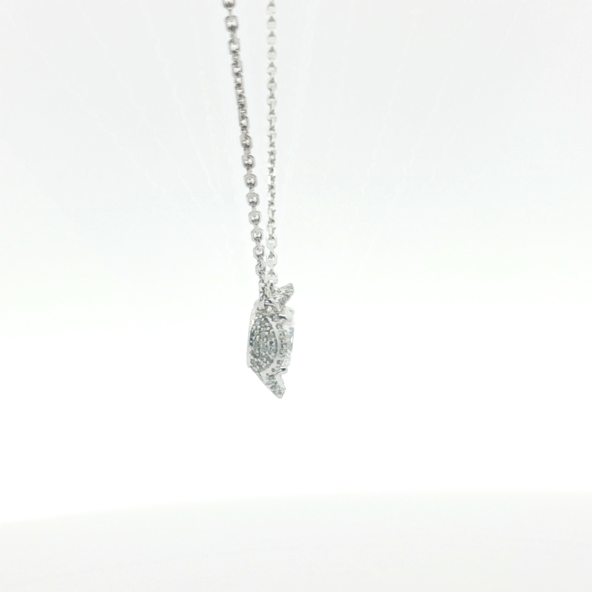 Round Brilliant Diamond Pendant