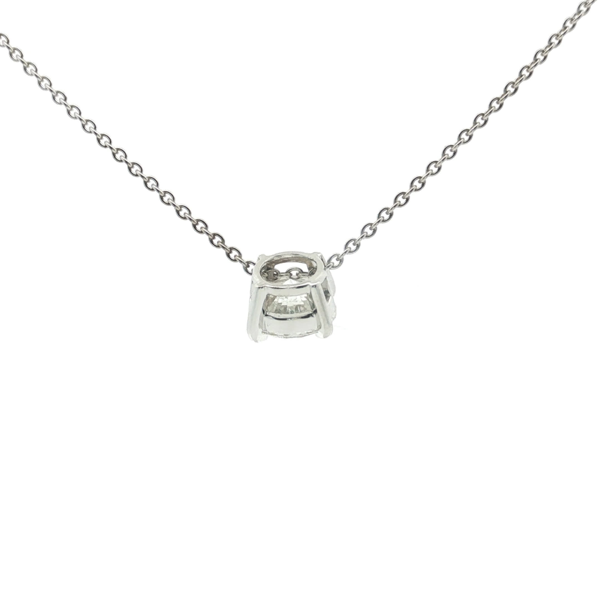 Round Brilliant Diamond Pendant