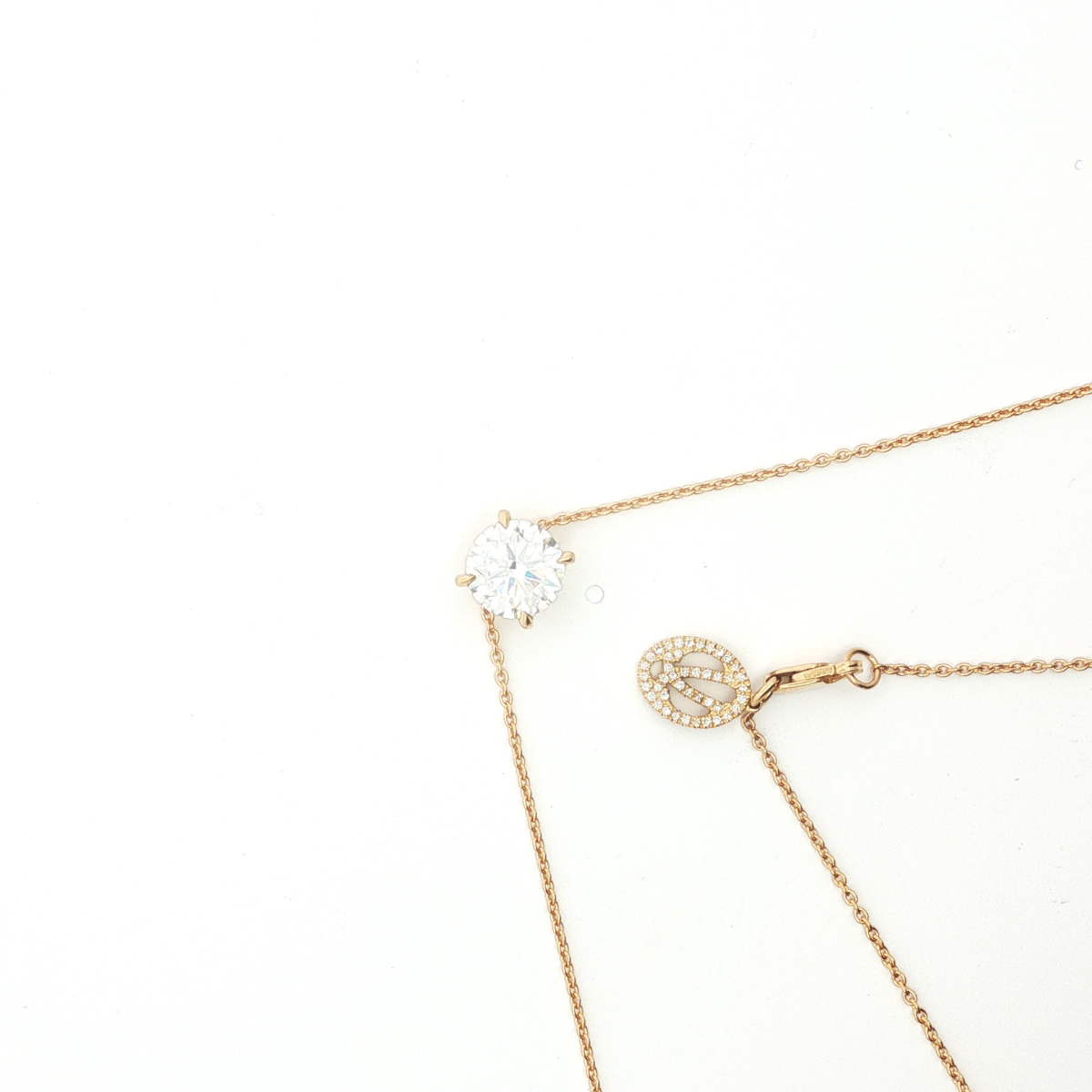 Round Brilliant Diamond Pendant