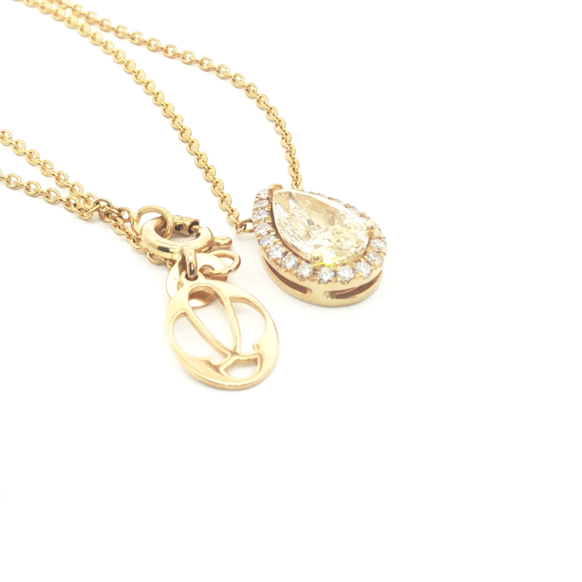 Pear Cut Diamond Pendant